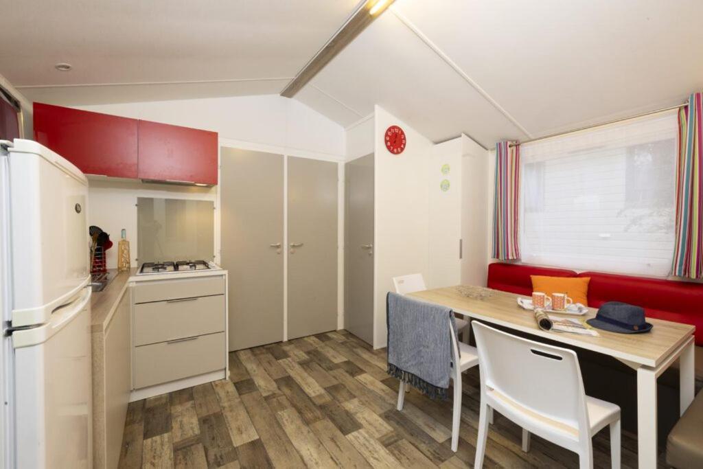 Camping Ushuaia Villages Au Bois Joli Andryes Exteriér fotografie